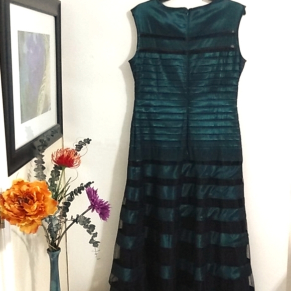 MILLA BELL JEWELED SATIN & MESH DRESS SIZE 12 - Picture 12 of 14